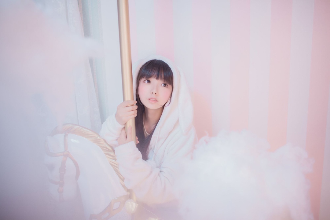 No.001-玻璃罩下的旋转木马-21P-018.jpg No.001-玻璃罩下的旋转木马-21P-018.jpg