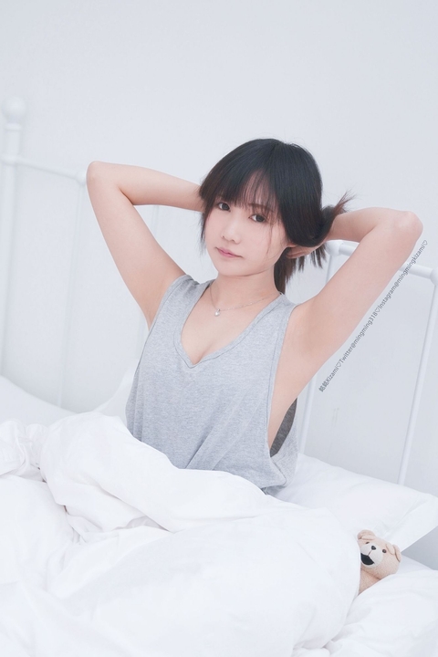 No.009-vol.09-107P-1V-001.jpg No.009-vol.09-107P-1V-001.jpg