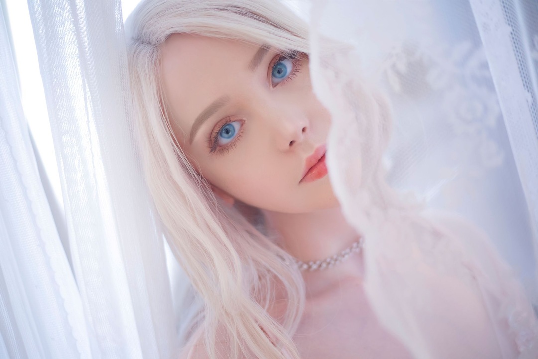 Sayathefox写真合集2025最新版：德国顶级Coser的31套精品写真资源-玩图志
