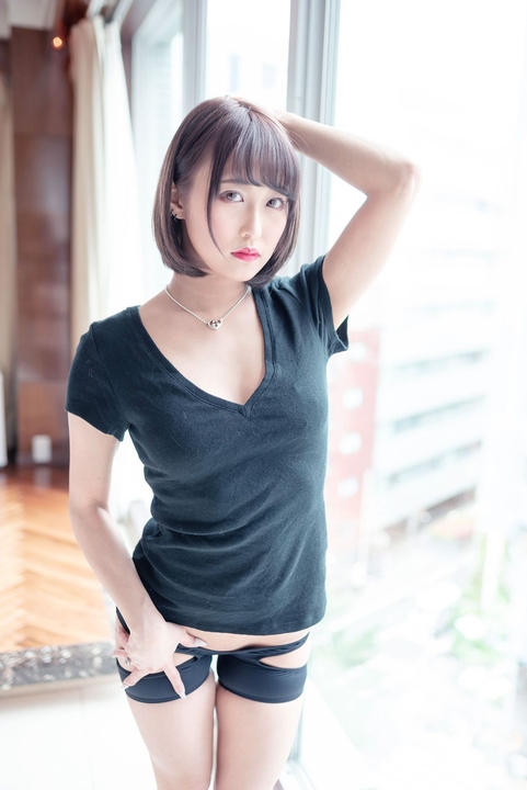 No.004-×××が得意な僕のスポーティ彼女-300P-1V-001.jpg No.004-×××が得意な僕のスポーティ彼女-300P-1V-001.jpg