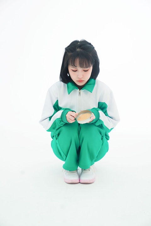 No.006-鱿鱼游戏-碰糖游戏-54P-1V-006.jpg No.006-鱿鱼游戏-碰糖游戏-54P-1V-006.jpg