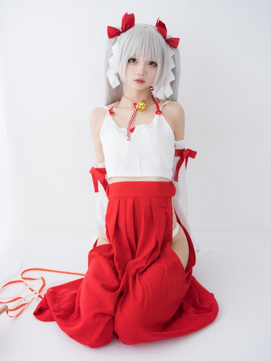 No.027-女巫-14P-001.jpg No.027-女巫-14P-001.jpg