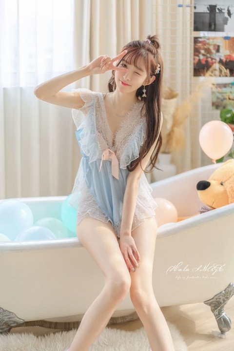 No.011-蕾丝连体比基尼-39P-002.jpg No.011-蕾丝连体比基尼-39P-002.jpg