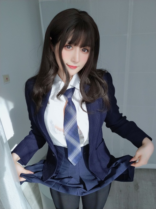 2022-03-29-衬衫上的第二个扣子不见了.2-15P-1V-008.jpg 2022-03-29-衬衫上的第二个扣子不见了.2-15P-1V-008.jpg