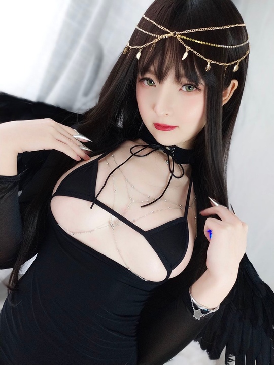 No.013-乌鸦少女-51P-5V-015.jpg No.013-乌鸦少女-51P-5V-015.jpg