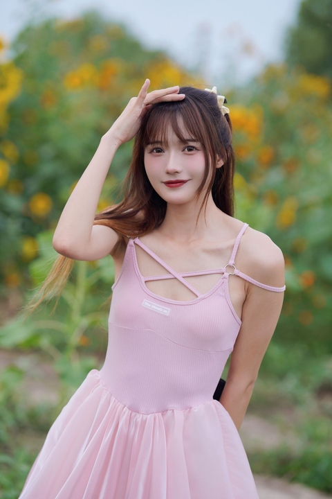 No.146-蓝调向日葵少女-28P-040.jpg No.146-蓝调向日葵少女-28P-040.jpg