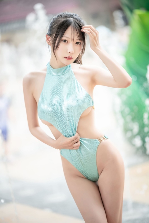 No.059-绿色泳衣-26P-002.jpg
