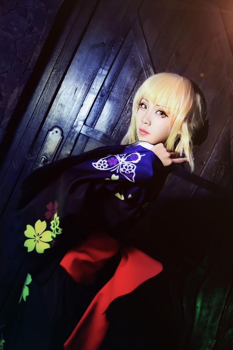 No.014-FATE-Saber-浴衣-8P-001.jpg No.014-FATE-Saber-浴衣-8P-001.jpg
