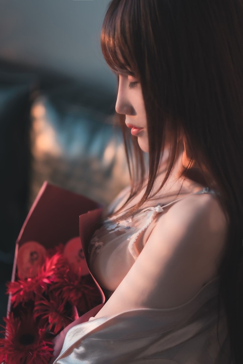 No.007-花吃了那女孩-20P-001.jpg No.007-花吃了那女孩-20P-001.jpg