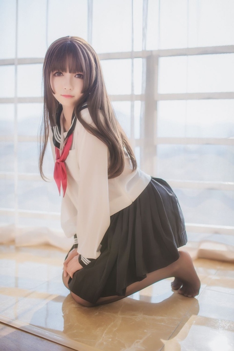 No.003-黑丝水手服-37P-005.jpg No.003-黑丝水手服-37P-005.jpg
