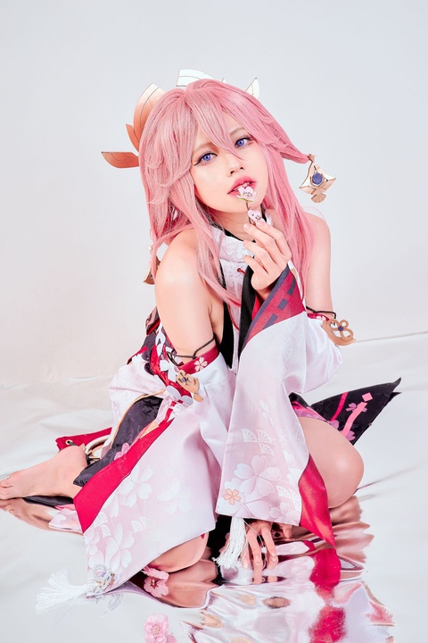 No.051-Yae-Miko-30P-002.jpg No.051-Yae-Miko-30P-002.jpg