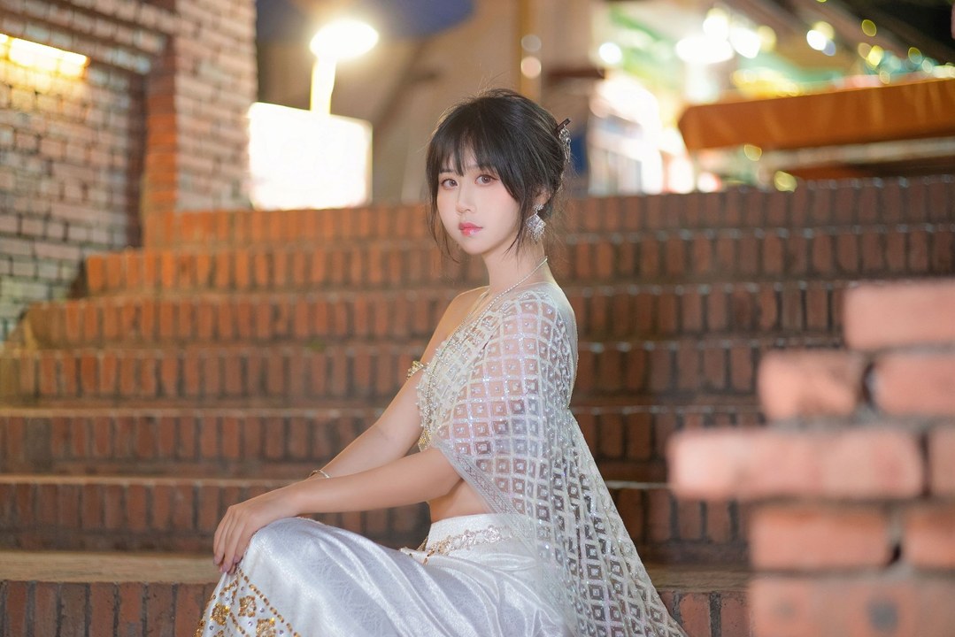 No.034-西双版纳-傣服-银-15P-003.jpg No.034-西双版纳-傣服-银-15P-003.jpg