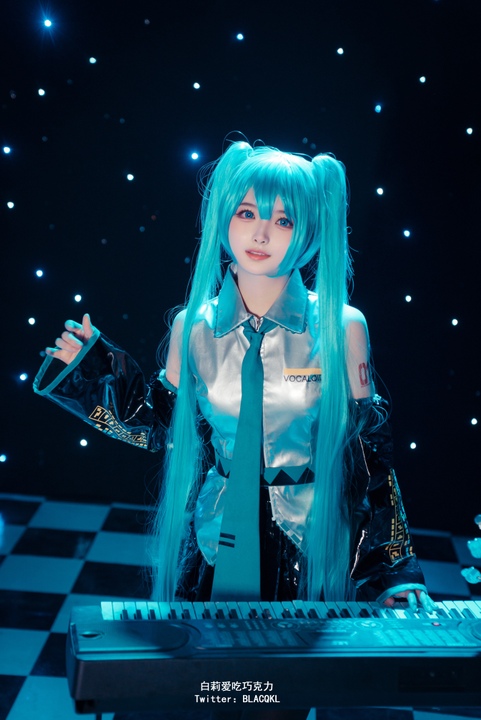 miku.jpg miku.jpg