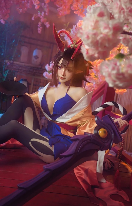 只是简言写真合集-只是简言