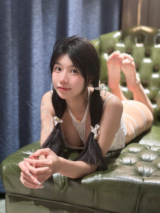 微密圈冷艳御姐鱼神(魚神)写真套图合集打包下载【79套】-玩图志