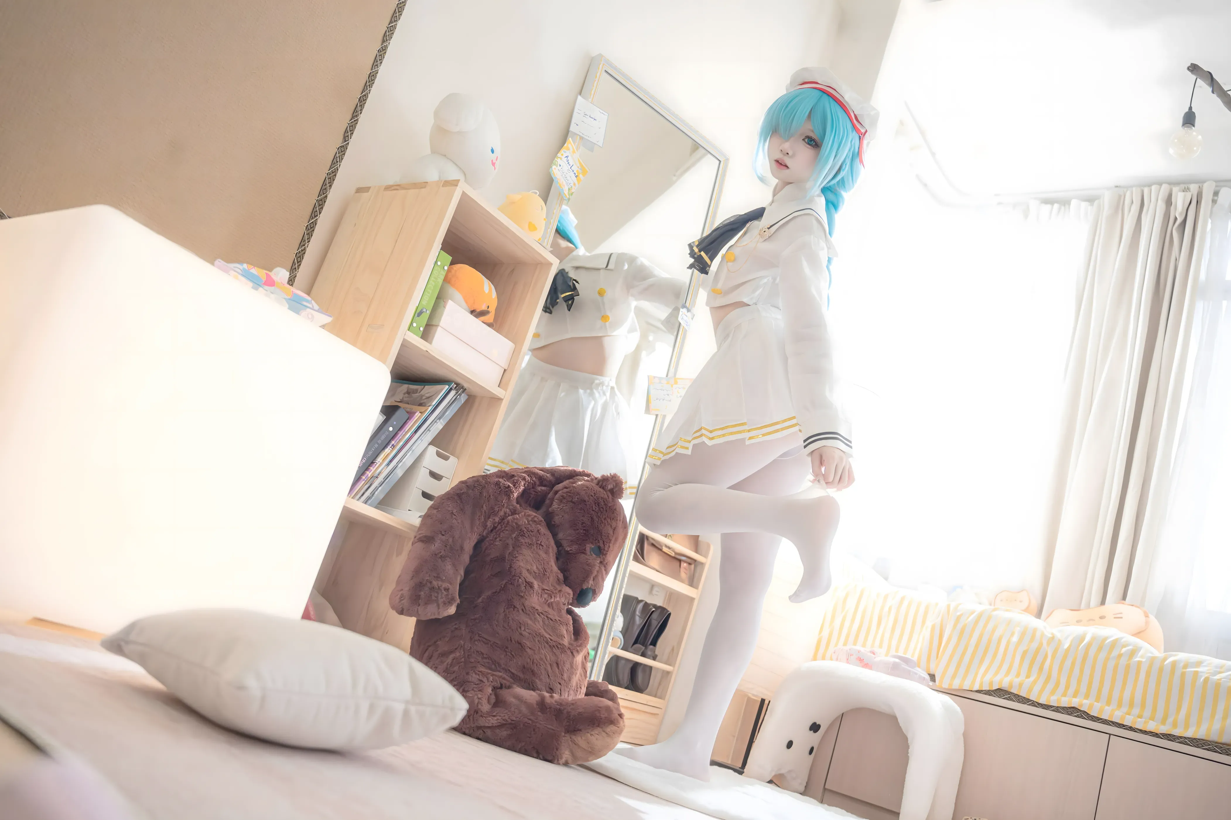 图片[3]-纯欲天花板！纸悦Etsu_ko《雅努斯JK》写真：58P光影间的清冷美学-玩图志