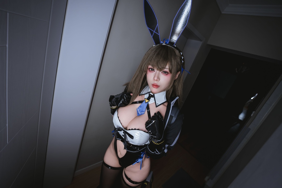 九言 – 外卖兔女郎 [74P] 写真套图下载分享｜轻松可爱的主题演绎-玩图志