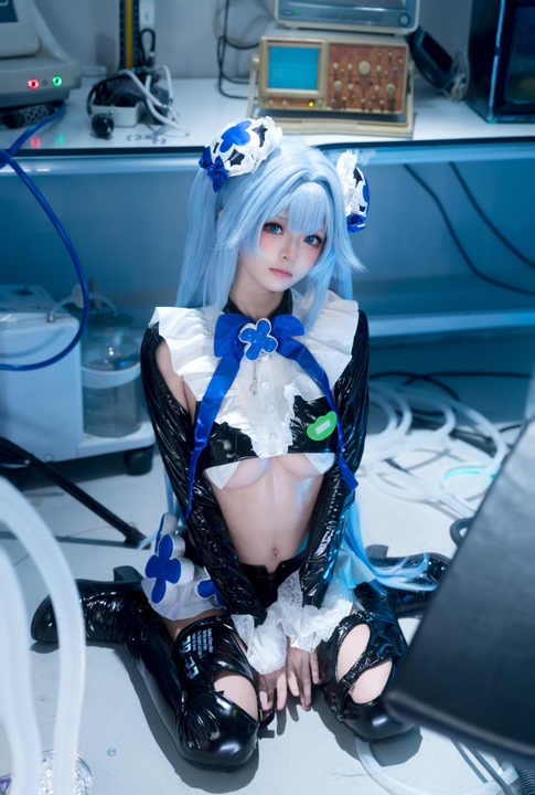 图片[1]-还原度爆表！九柒喵《胜利女神：妮姬》汉赛尔 Cos：这波战力我给满分-玩图志