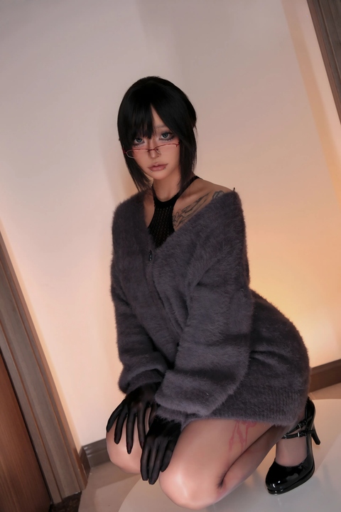 下饭樱桃子 黑皮 – 妻 [106P]-玩图志