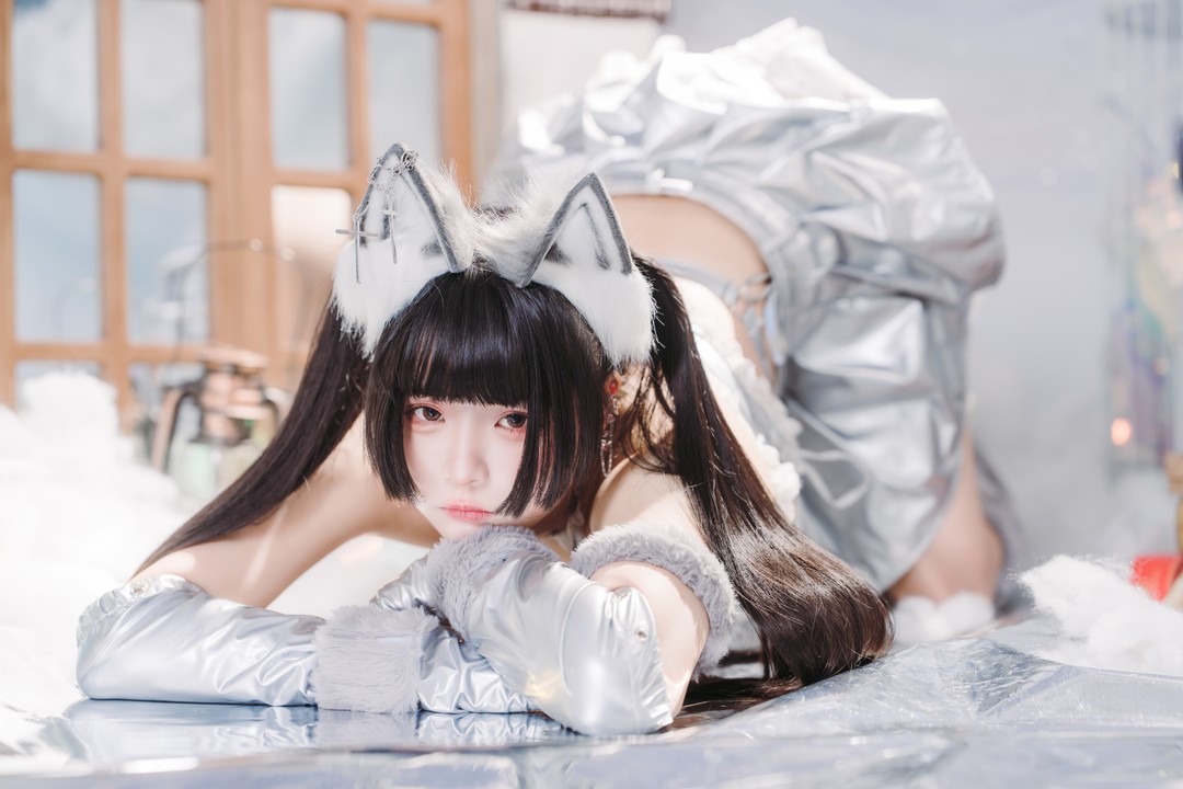 落落Raku - Malymoon銀狐 [19P-328MB]-玩图志