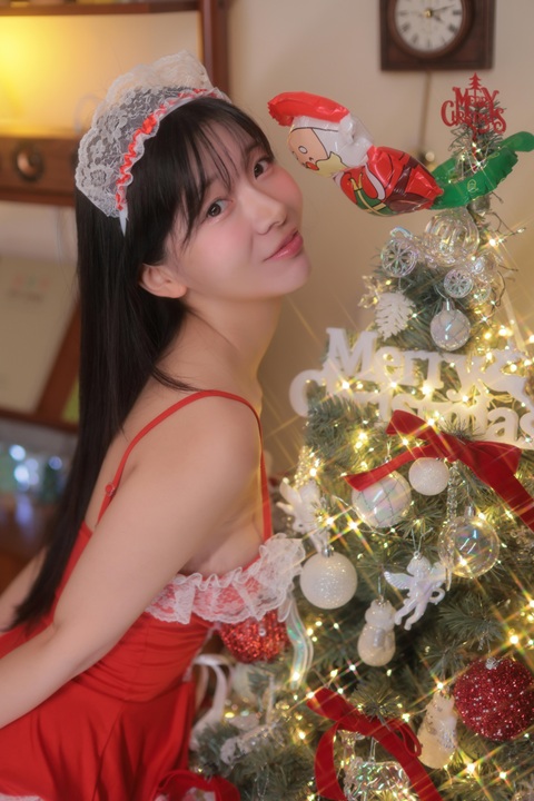 李素英leeesovely 2025年12月Patreon 圣诞特辑  (1)