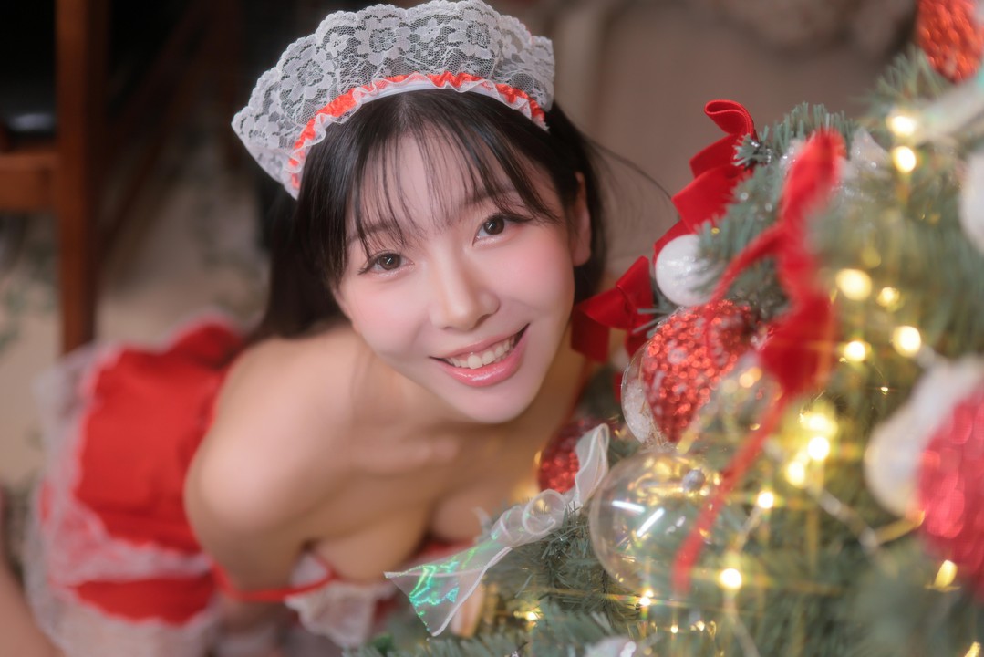 李素英leeesovely 2025年12月Patreon 圣诞特辑 出浴 透明泳 [249P23V]-玩图志