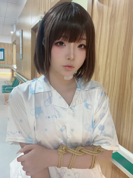 yuuhui玉汇 - 生病的妹妹 (2)