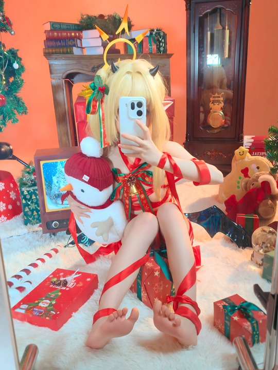 NO.019 ran3 - 圣诞丝带伊吹自拍 [31P]-玩图志