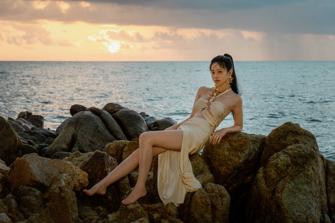 NO.186 年年nnian – 海边维纳斯 [82P-1.06GB]-玩图志