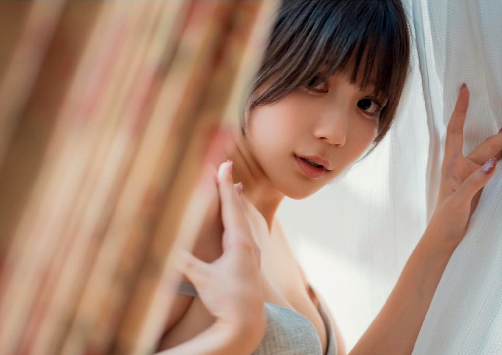 天川星夏 - 美しい人 (1)