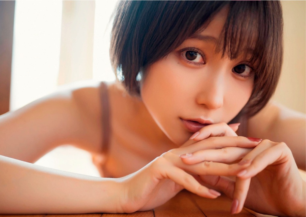 天川星夏 – 美しい人 写真集 [105P]-玩图志