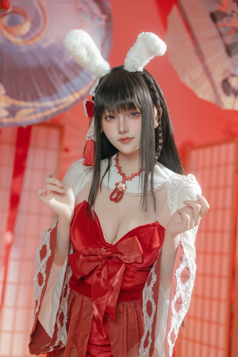 屿鱼 - 碧蓝航线 大山 祈愿的巫女兔 (1)