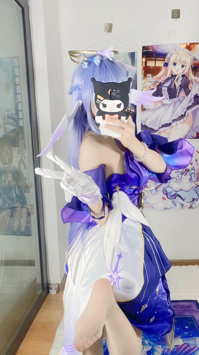 白栎shirly知更鸟Cosplay – 崩坏星穹铁道高清图集40P/6V-玩图志