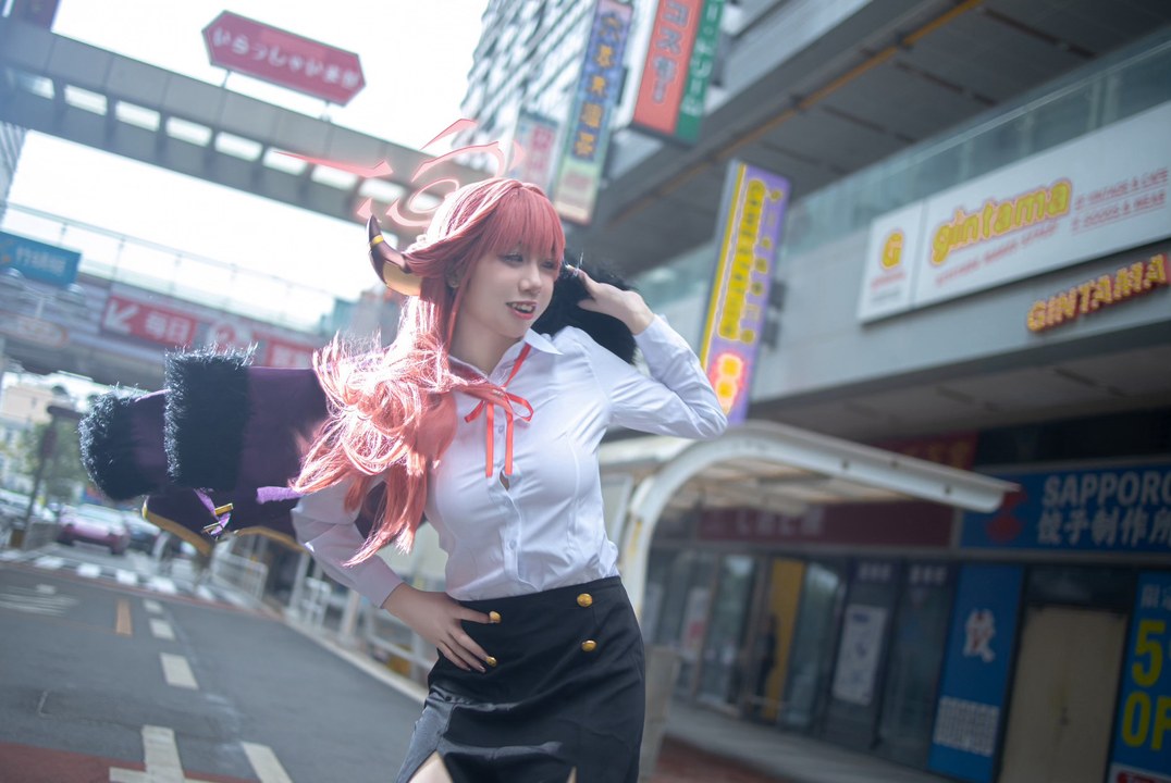 纸悦Etsu_ko陆八魔爱露Cosplay – 还原BA便利屋68社长26P-玩图志