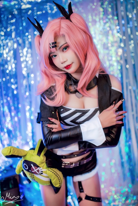 Miinmeow - Nicole (1)