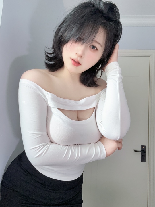 Zyra秋 - 妈妈的裙子 (2)