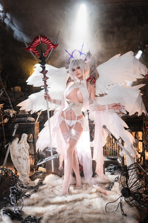 蜜汁猫裘Meeu 碧蓝航线 珍珠号：史诗级场景还原的良心之作-玩图志