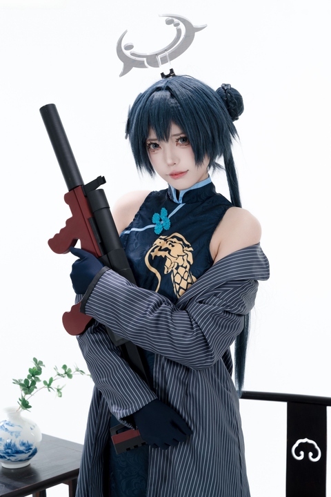 山海经的最强统御！君颜圆又圆 – 龙华妃咲：153P 3V 完美还原玄武商会会长的旗袍诱惑-玩图志