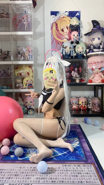 圣地亚哥之夏！白栎Shirly – 普拉娜：113P 20V 记录阿罗娜之影的泳装奇迹-玩图志