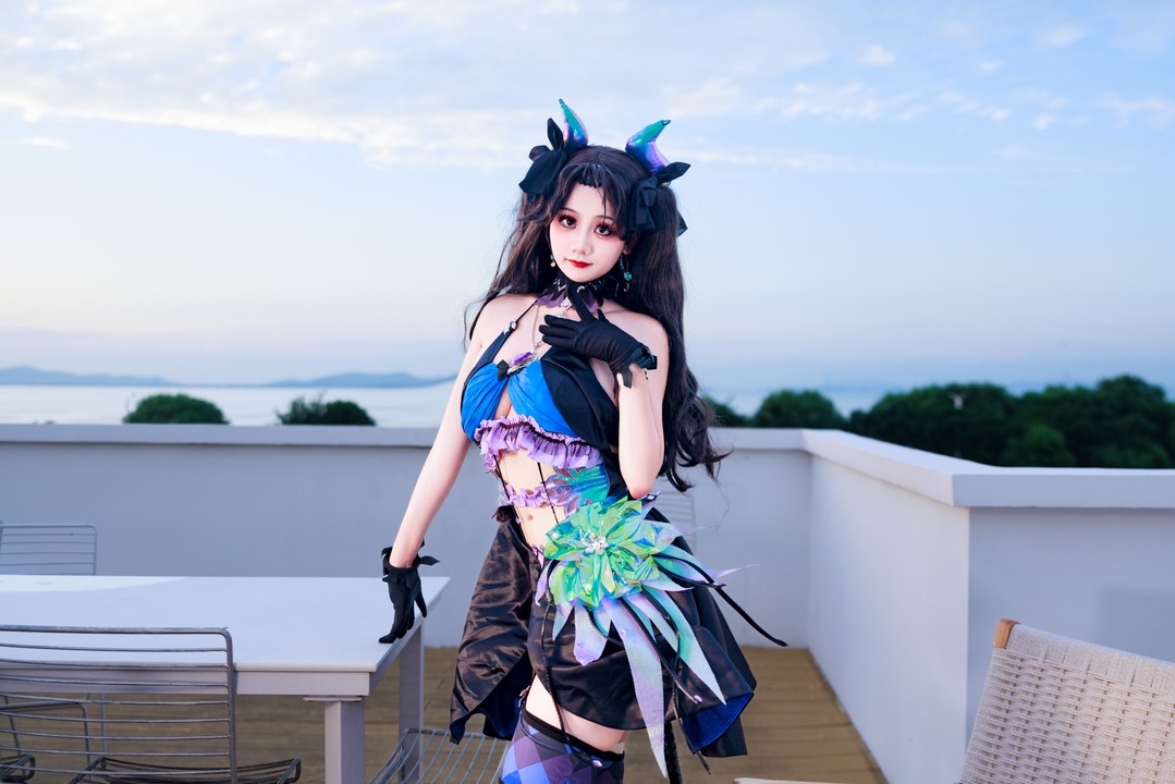 傲娇大小姐的黑夜变奏！阿雪雪 远坂凛小恶魔：69P 捕捉《Fate》最飒的反差张力-玩图志