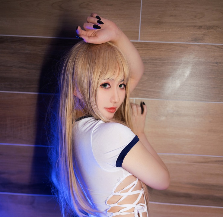 溯兮_sukki 高叉体操服：线条与张力的纯粹觉醒 41P 极致曲线捕捉-玩图志