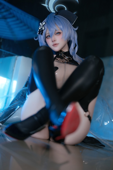 屿鱼 - 蔚蓝档案 天雨亚子 护士 (2)