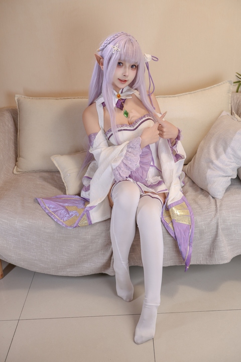 棉花花ovo - Re0 爱蜜莉雅 (1)