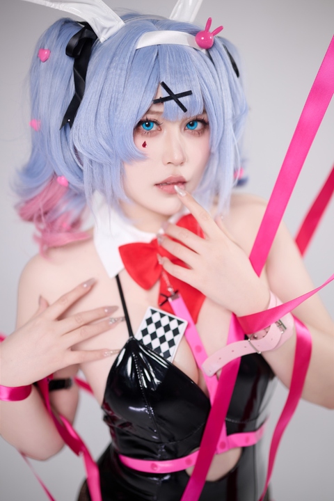 Aki小九九 - 兔子洞 (2)