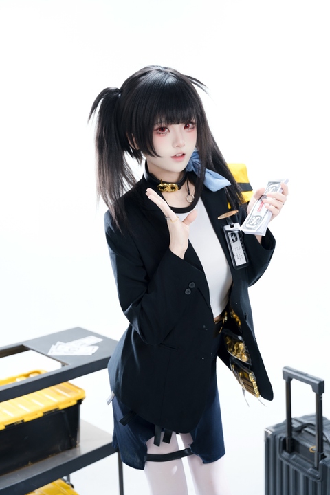 240MB 精致还原！九柒喵 索拉：26P 捕捉最还原的异世界灵动少女-玩图志