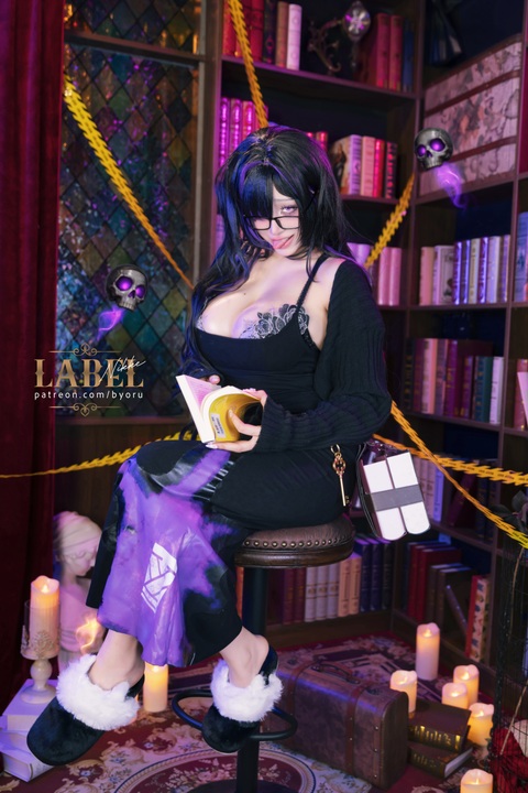 Byoru 26年03NIKKE 蕾贝儿 (Rebel)：73P 26V 捕捉 777 部队最狂气的机甲少女瞬-玩图志