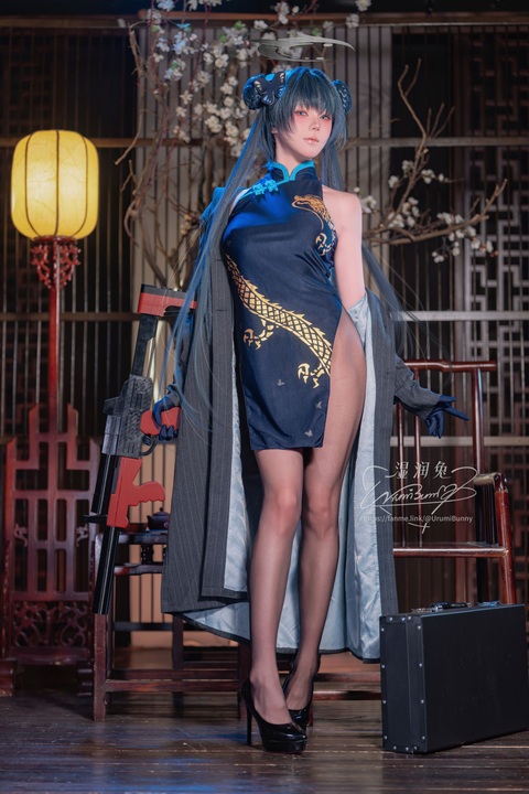 咬一口兔娘 - 碧蓝档案 龙华妃咲 (2)