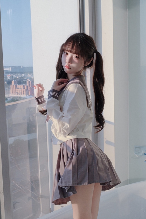 可可小白兔 · 放课后的私人时间｜58P · 日常缝隙中的轻柔片刻-玩图志