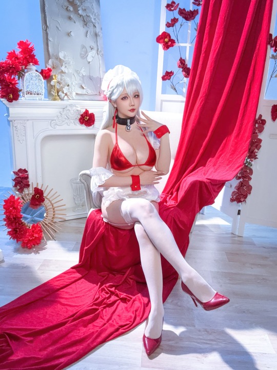 星之迟迟 2026年3月上 · 碧蓝航线 贝尔法斯特｜49P · 优雅秩序中的克制表达-玩图志