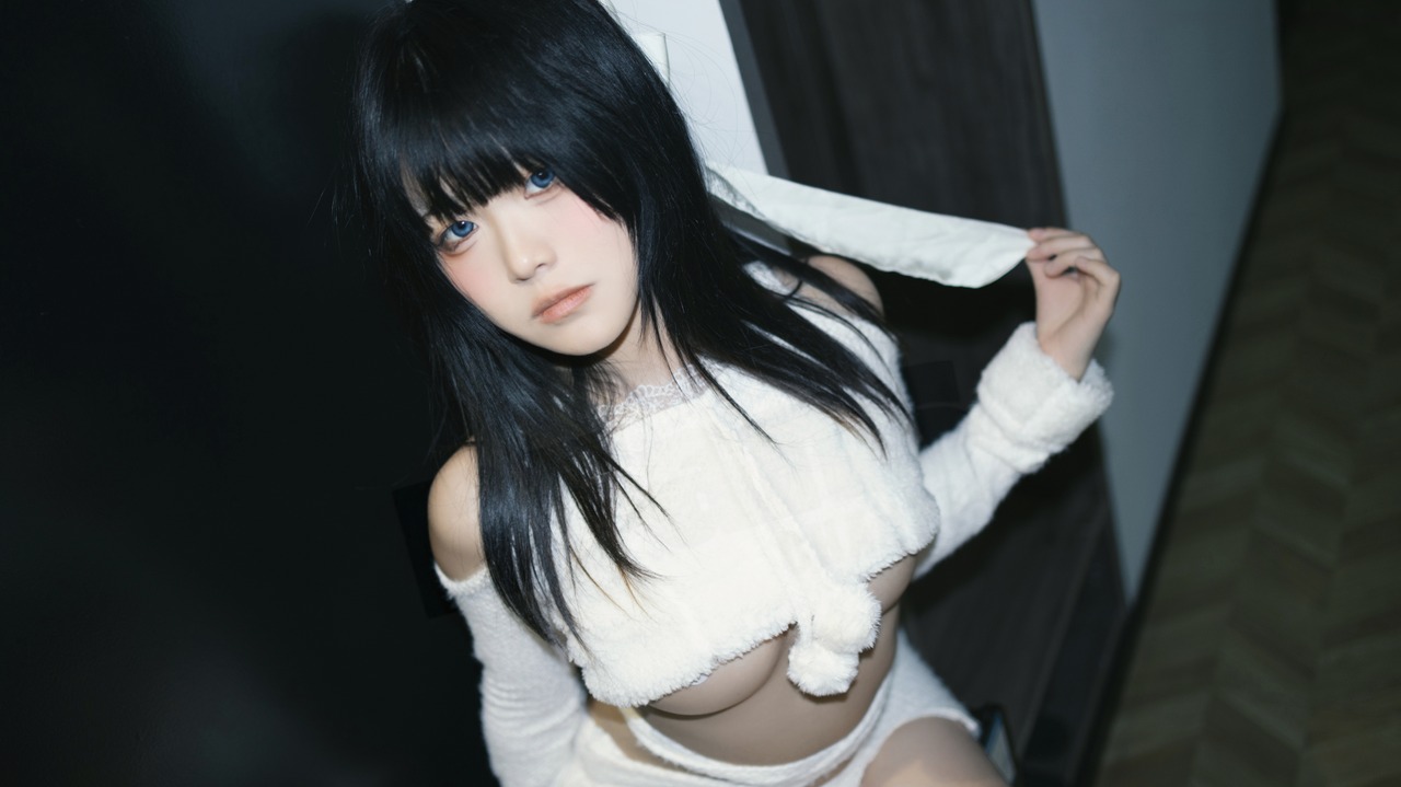 渡久山 - 白色毛茸茸 (1)